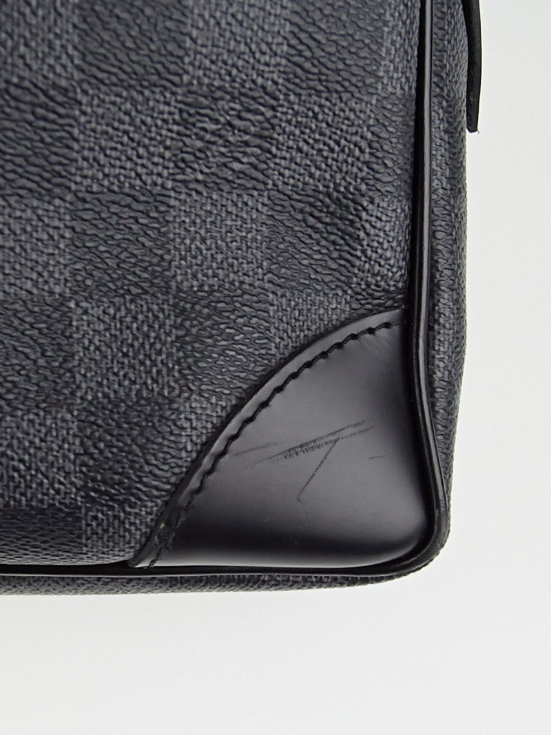 Louis Vuitton Damier Graphite Canvas Renzo Messenger Bag - Yoogi's