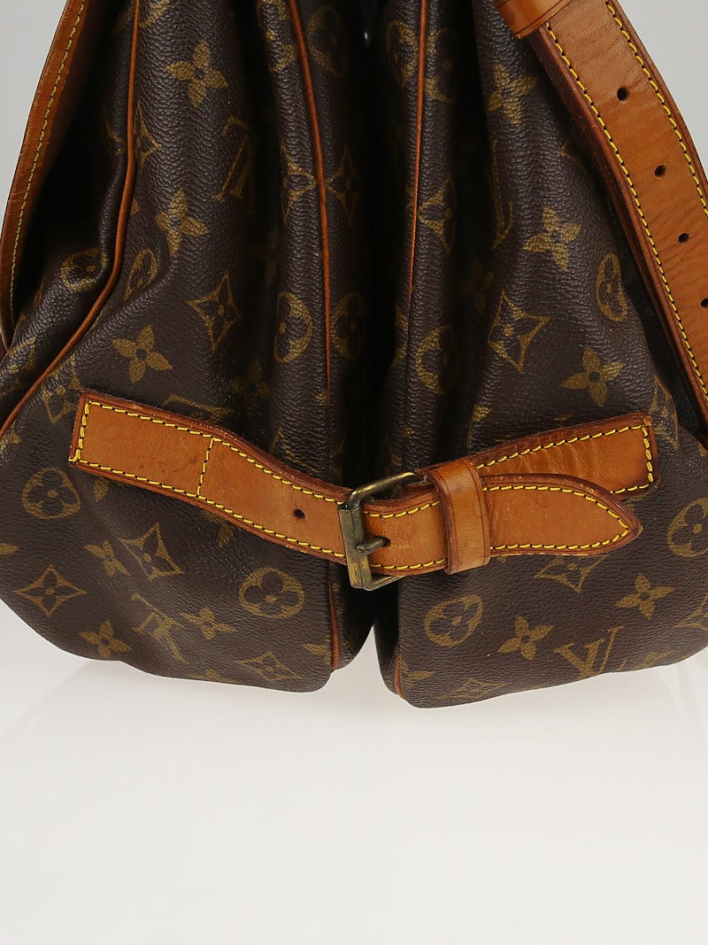 Louis Vuitton Saumur Monogram 43 Gm Saddle 869282 Coated Canvas Messenger  Bag For Sale at 1stDibs