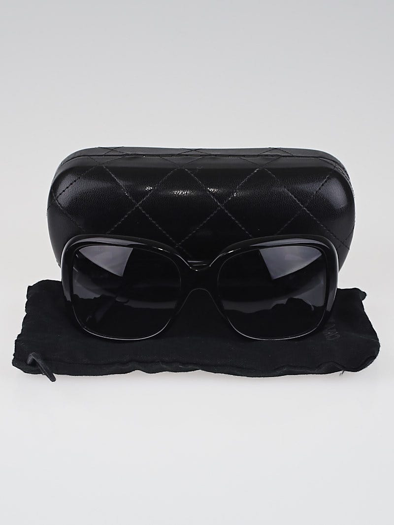 Chanel Black Plastic Frame Black Tint Bow Sunglasses-5171 - Yoogi's Closet