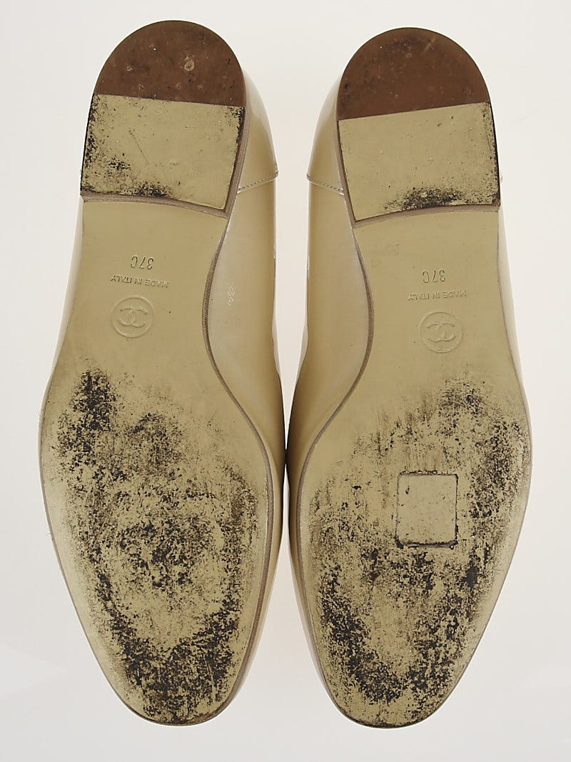 Chanel Beige Patent Leather CC Loafers Size 6.5/37 | Yoogi's