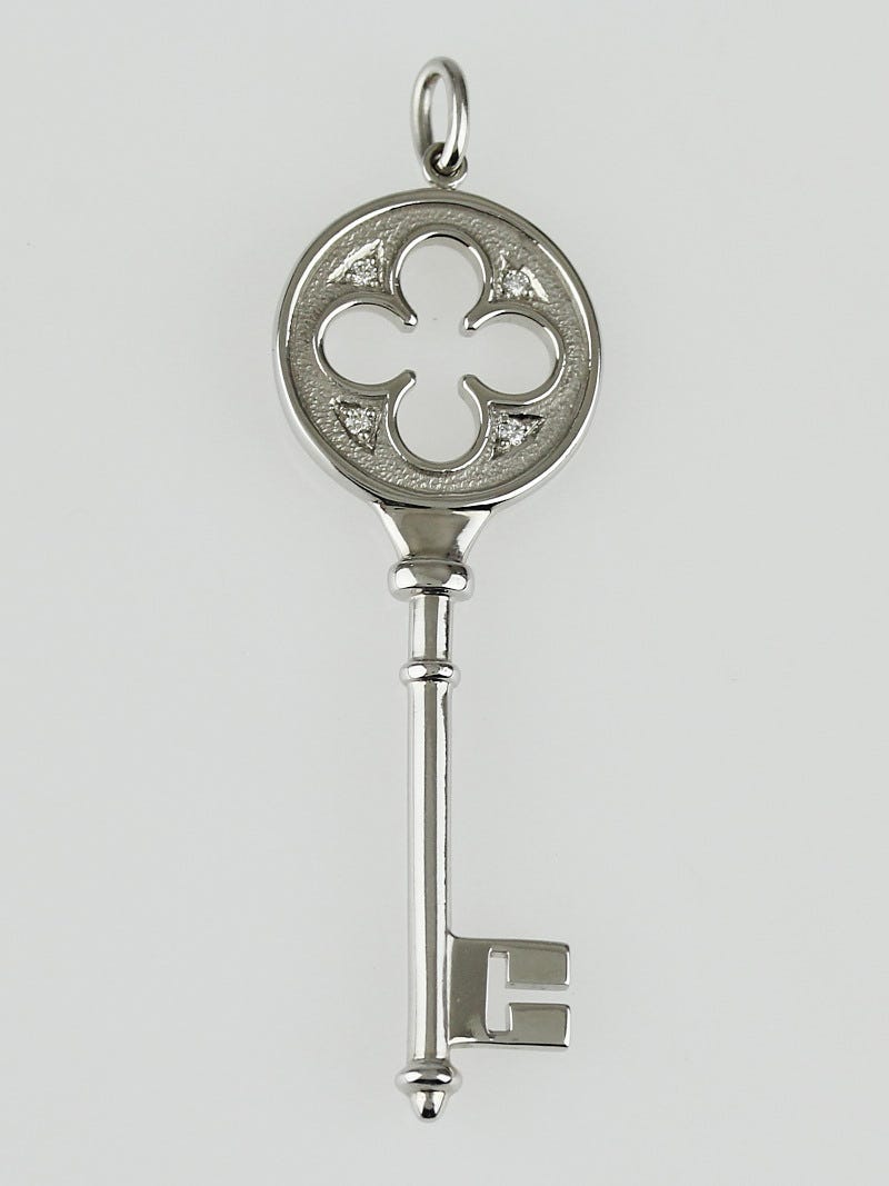 Diamond Quatrefoil Tiffany Key 