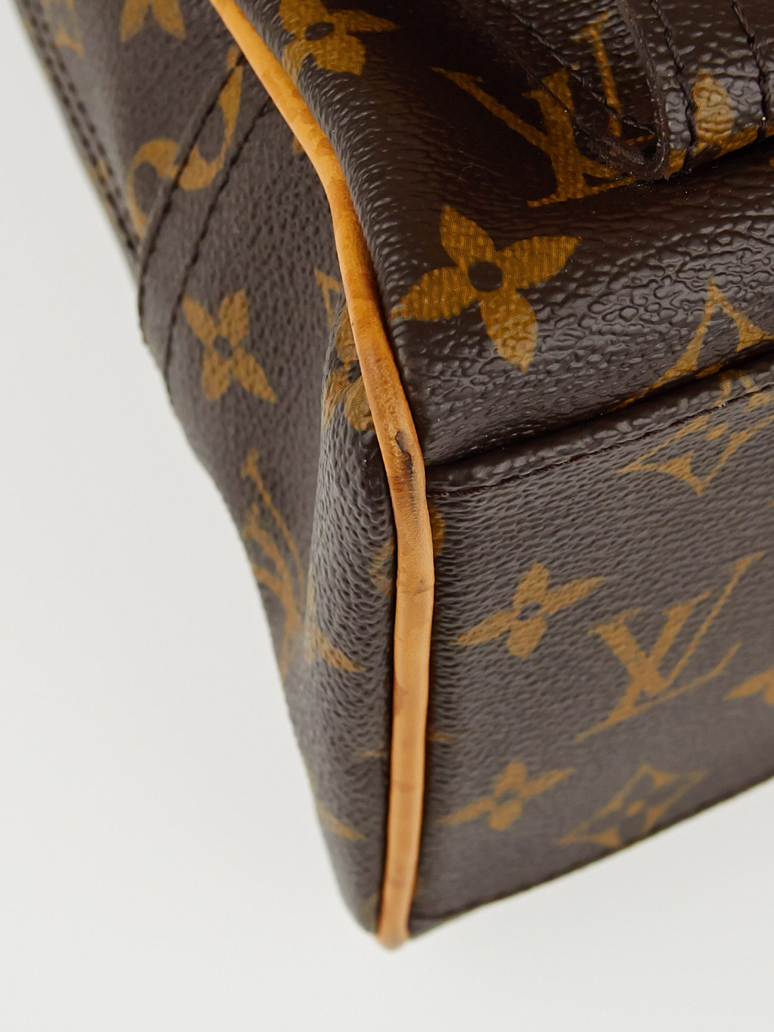 Louis Vuitton // 2008 Brown Monogram Manhattan GM Shoulder Bag