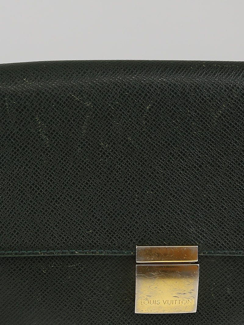 Louis Vuitton Taiga Trousse Toilette Gm Clutch Bag Epicea M30214 Lv Auction