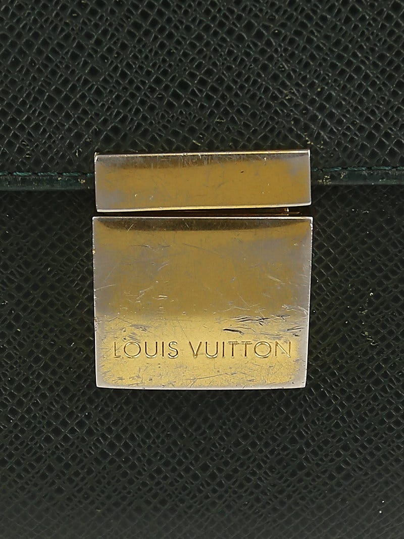 Louis Vuitton Taiga Trousse Toilette Gm Clutch Bag Epicea M30214 Lv Auction