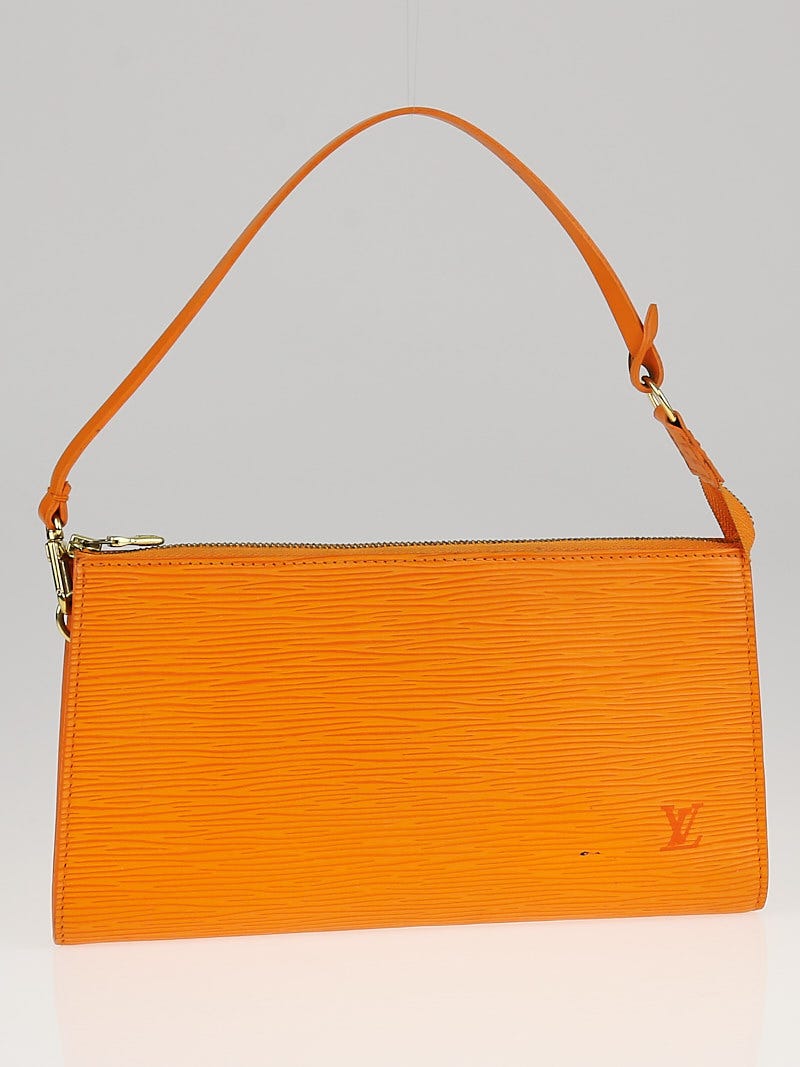 Louis Vuitton 2004 pre-owned Epi Pochette Accessoires Handbag