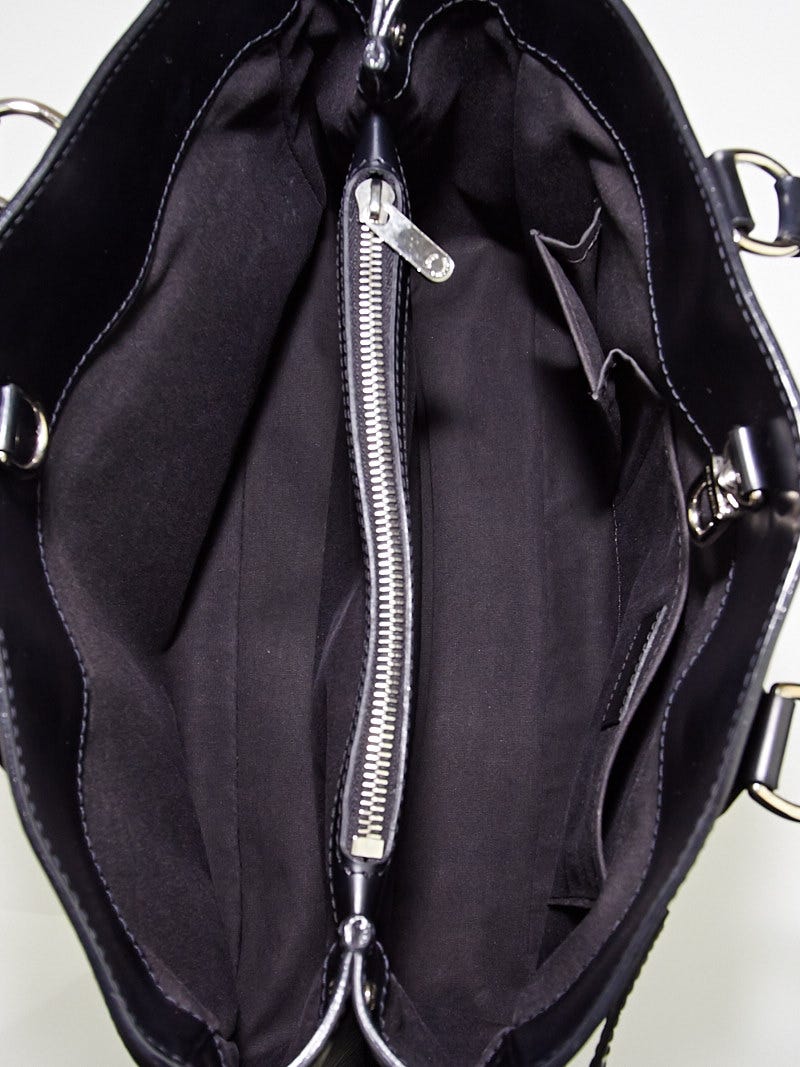 Louis Vuitton Leather Passy PM Bag — UFO No More