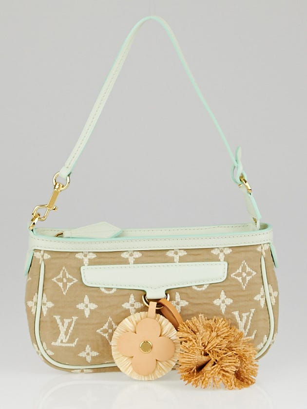 Louis Vuitton Limited Edition Vert Monogram Sabbia Accessories Pochette Bag