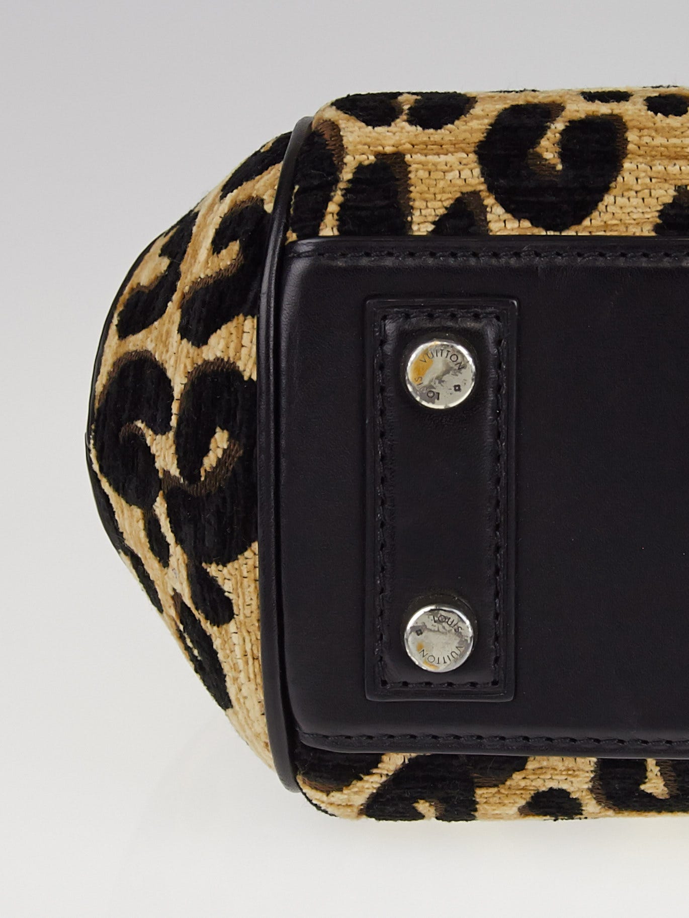 LOUIS VUITTON Leopard Baby Hand Bag 2012 Collection M94257 FL2152 52685