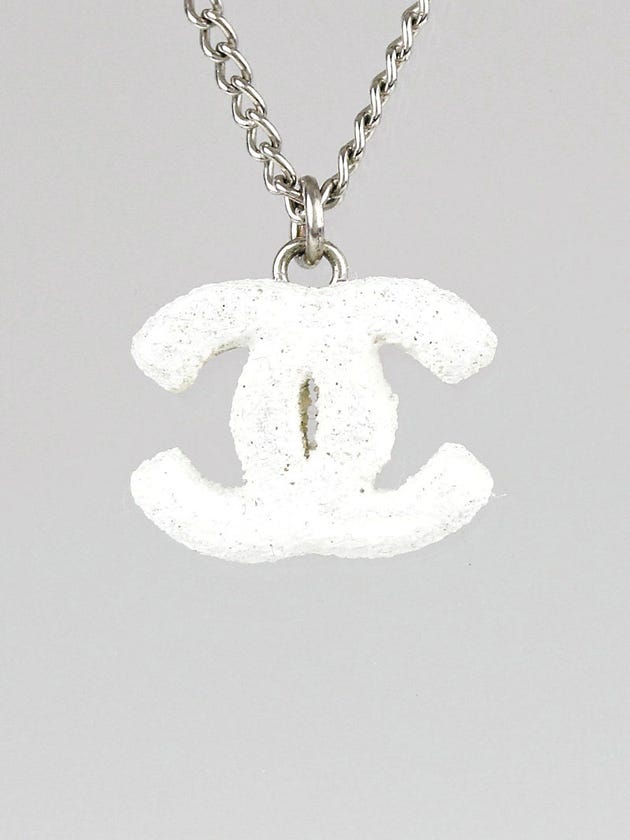 Chanel Silver/White Textured CC Pendant Necklace