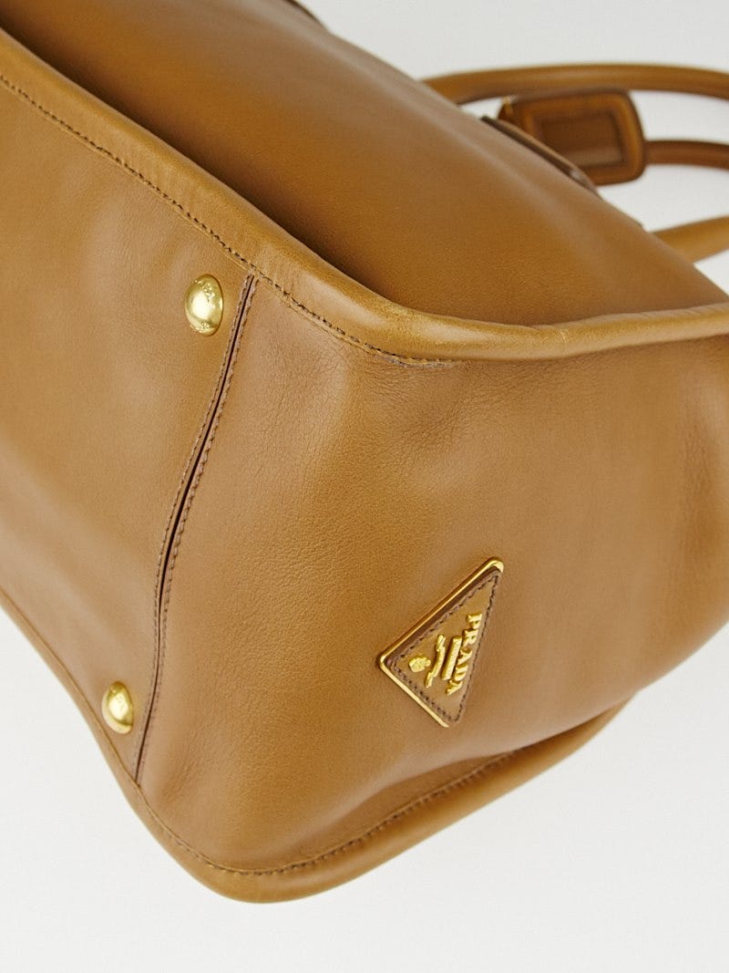 Large PRADA City Calf Double Bag in Caramel, EXCELLENT CONDITION + Dust Bag