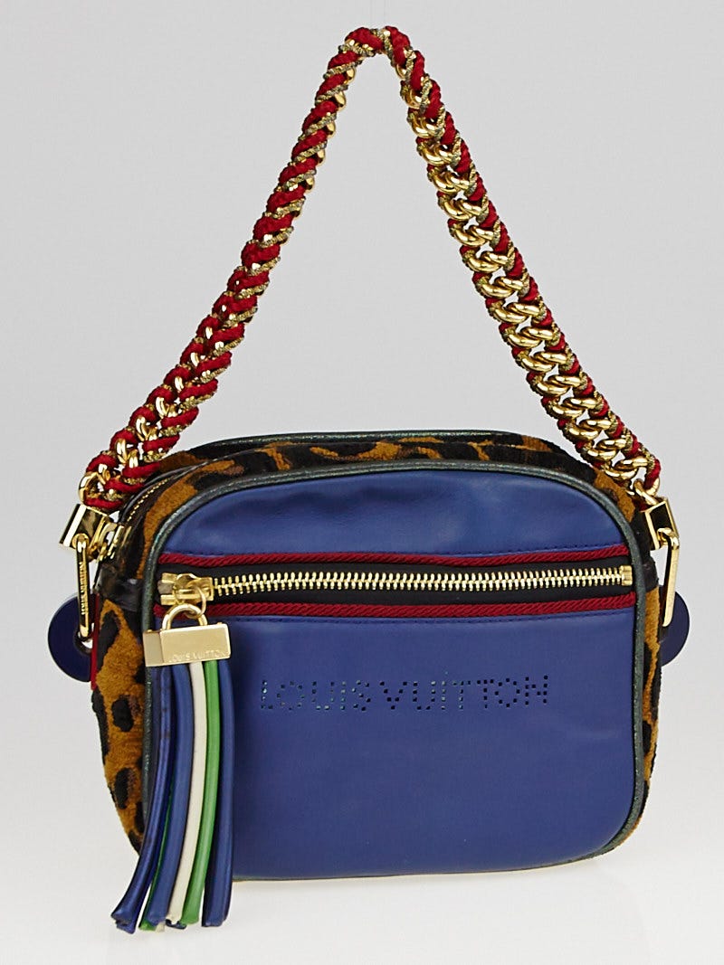 Louis Vuitton Limited Edition Red Leather Flight Bag Paname
