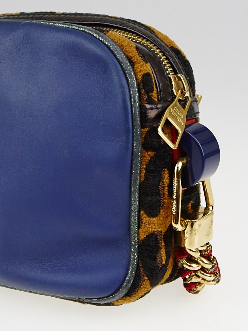 Louis Vuitton Flight Bag Savane - Brown Handle Bags, Handbags