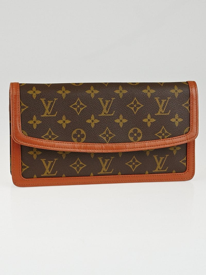 Louis Vuitton Monogram Canvas Pochette Dame PM Clutch Bag
