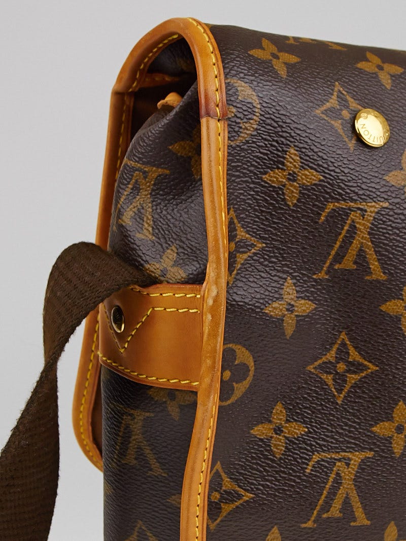 Louis Vuitton Monogram Canvas Bosphore Messenger GM Bag - Yoogi's Closet