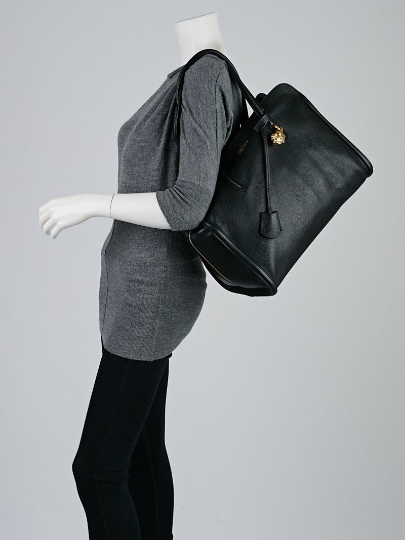Alexander McQueen Black Calfskin Leather Medium Padlock Zip Alexander McQueen Black Calfskin Leather Medium Padlock Zip