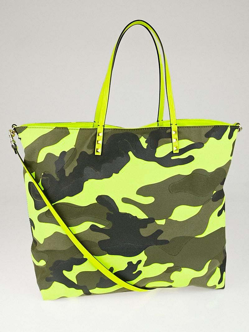 Valentino store camo tote