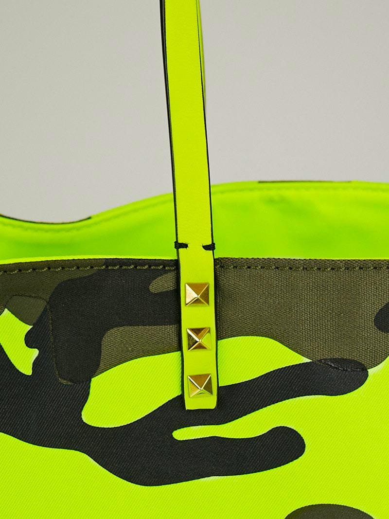 Valentino VLogo fluo Green Tote at FORZIERI