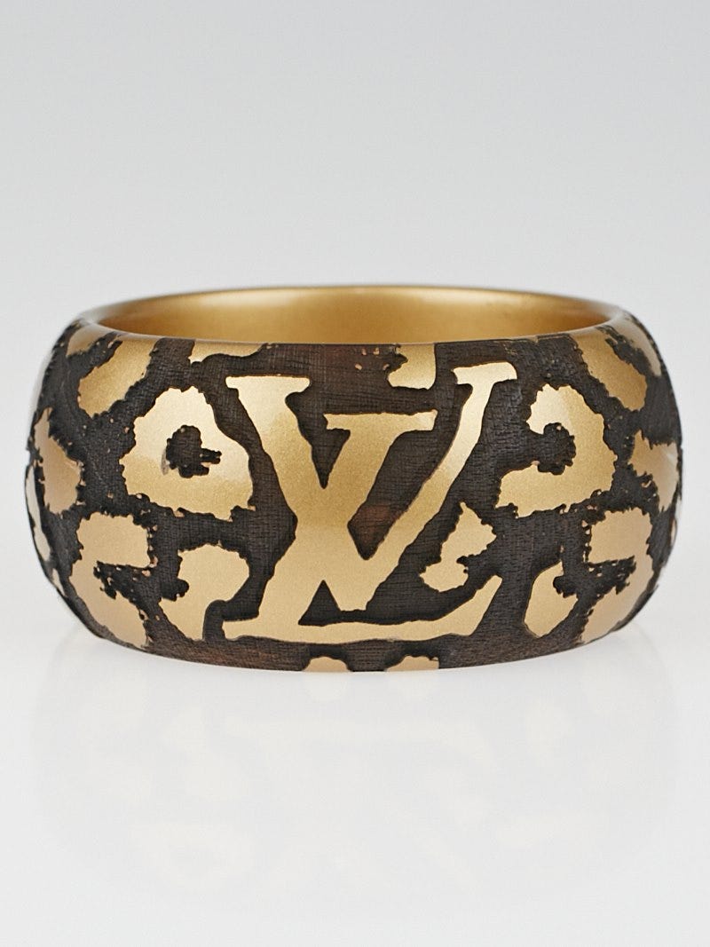 Louis Vuitton logo cuff bracelet | 3D Print Model
