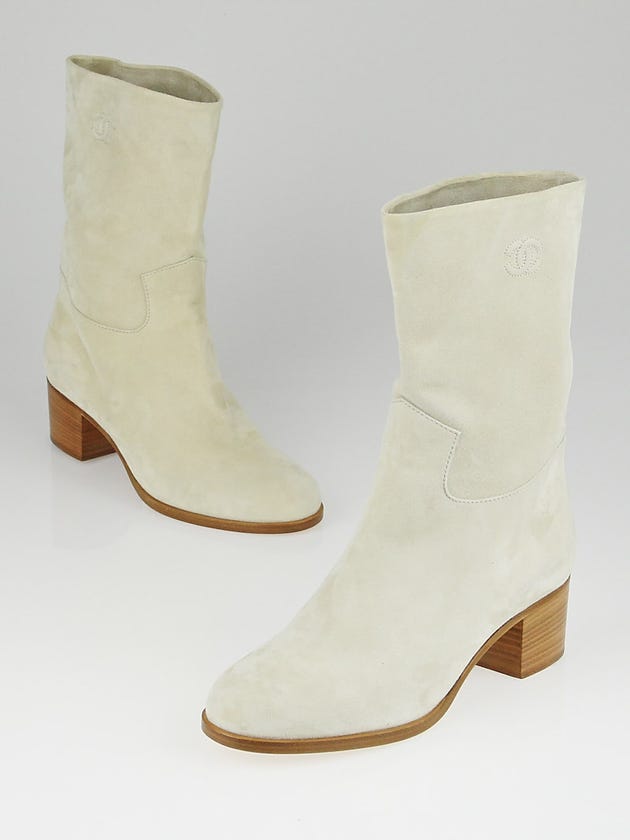 Chanel Ivory Suede Cowboy Boots Size 8.5/39