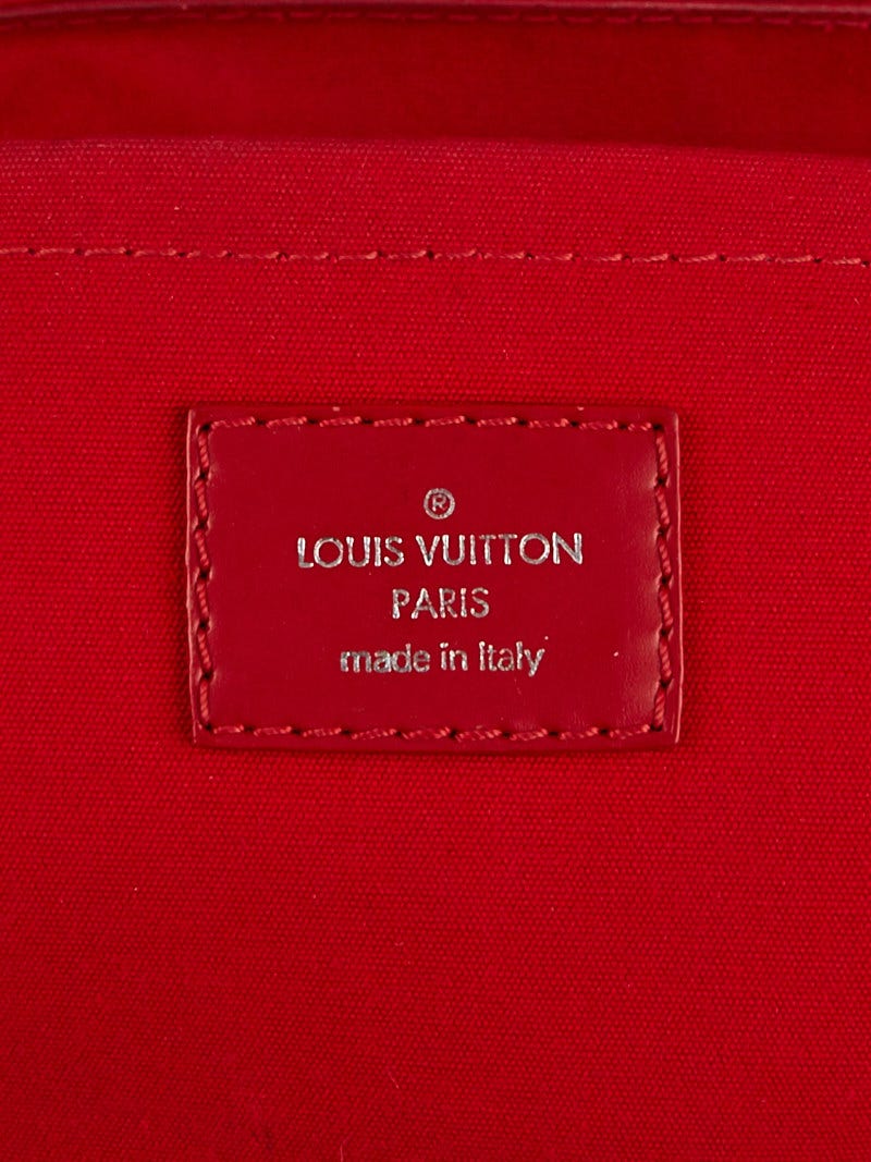 Louis Vuitton Epi Segur PM (SHG-30273) – LuxeDH