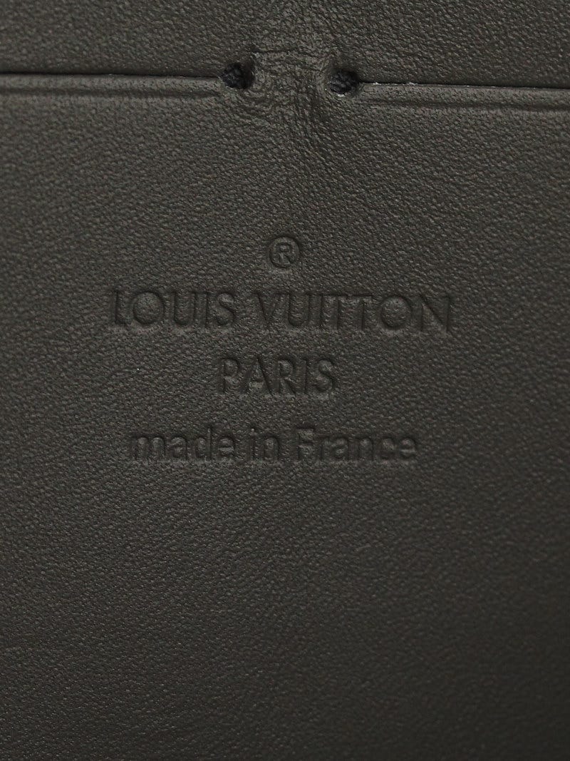 LOUIS VUITTON Vernis Zippy Wallet Gris Art Deco 1274335