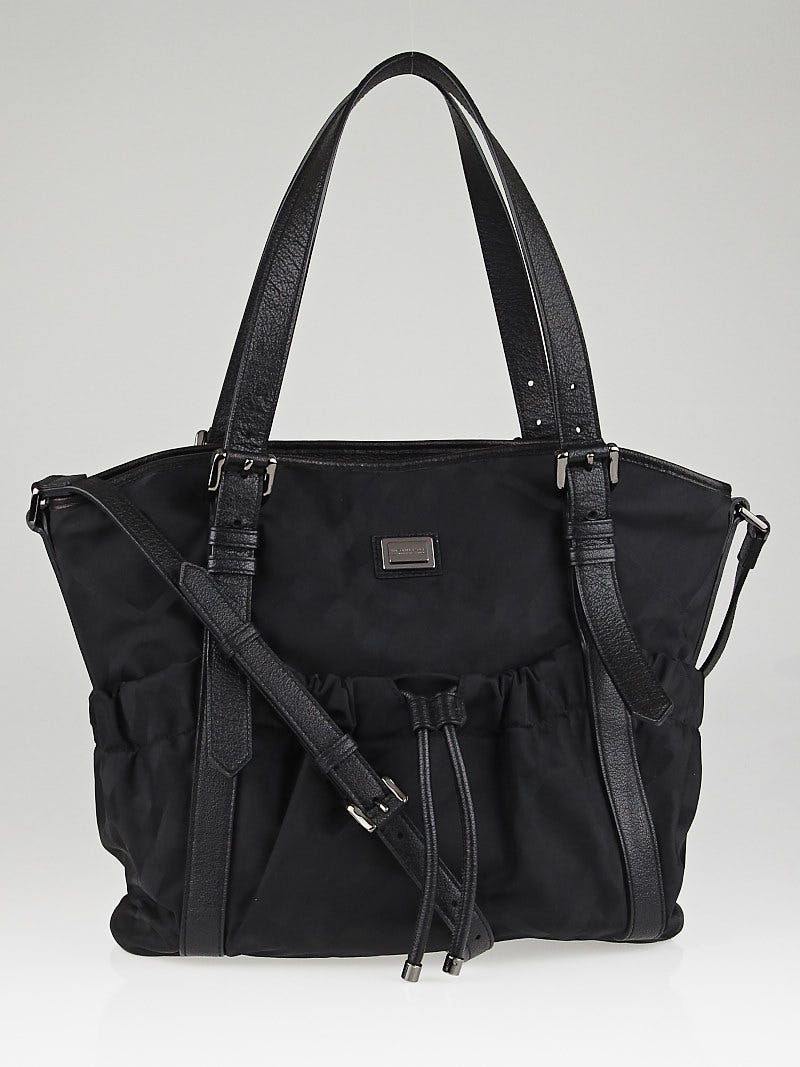 Burberry black 2025 nylon diaper bag