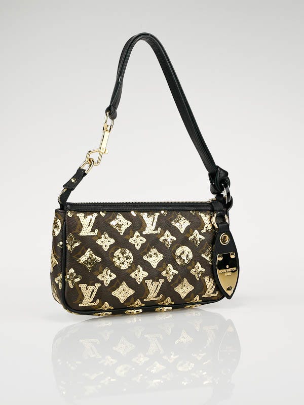 Louis Vuitton Limited Edition Monogram Eclipse Pochette Accessories Bag