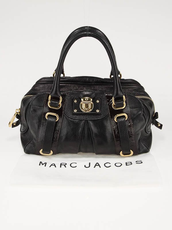 Marc Jacobs Black Leather Striping Trish Bowler Bag