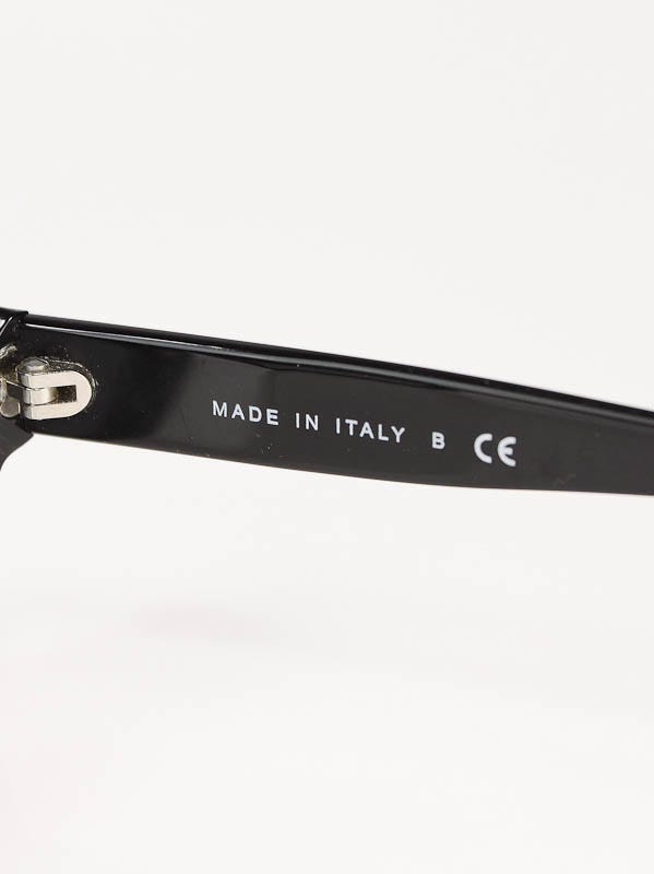 Chanel Black and White Frame CC Logo Sunglasses | Yoogi's Closet