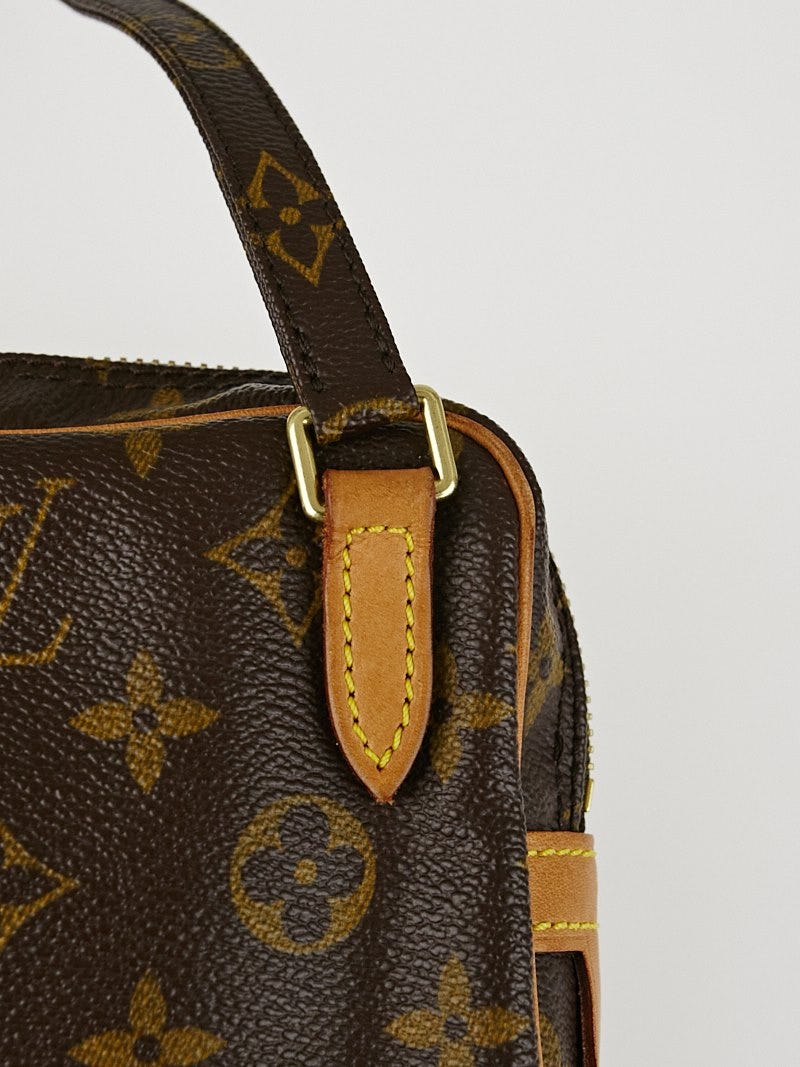 Louis Vuitton Vintage Monogram Canvas Pochette Marly Bandouliere Bag -  Yoogi's Closet