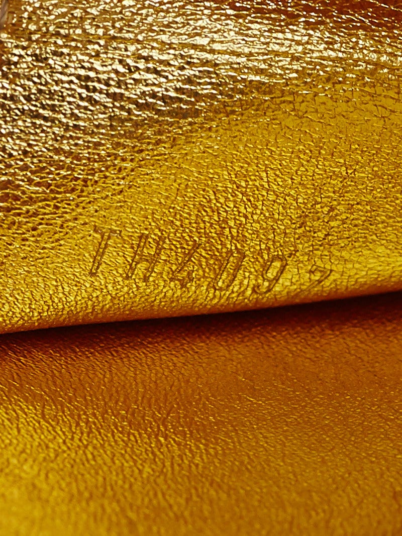 Louis Vuitton Limited Edition Gold Monogram Miroir Heart