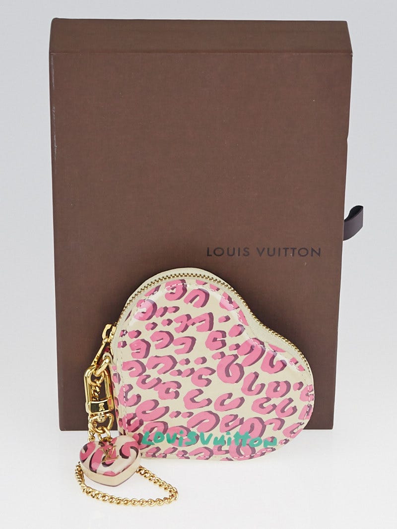 Louis Vuitton Limited Edition Blanc Corail Monogram Vernis Leopard Heart  Coin Purse - Yoogi's Closet