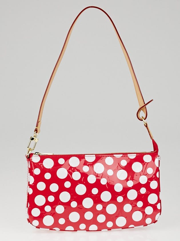 Louis Vuitton Limited Edition Yayoi Kusama Red Monogram Vernis Dots Infinity Accessories Pochette Bag