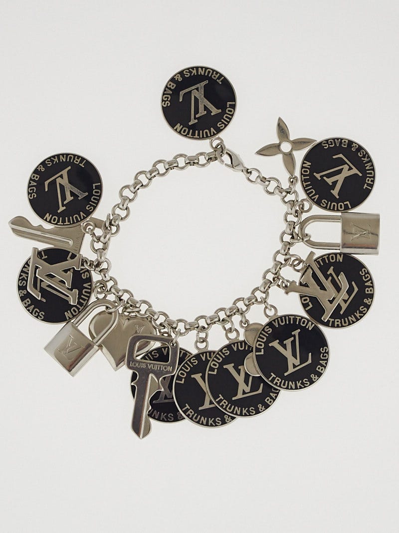 Louis vuitton trunks and bags watch hot sale