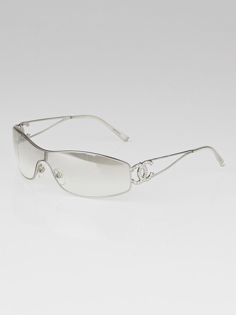 Chanel Metal Frame Swarovski Crystal CC Logo Sunglasses-4073 - Yoogi's  Closet