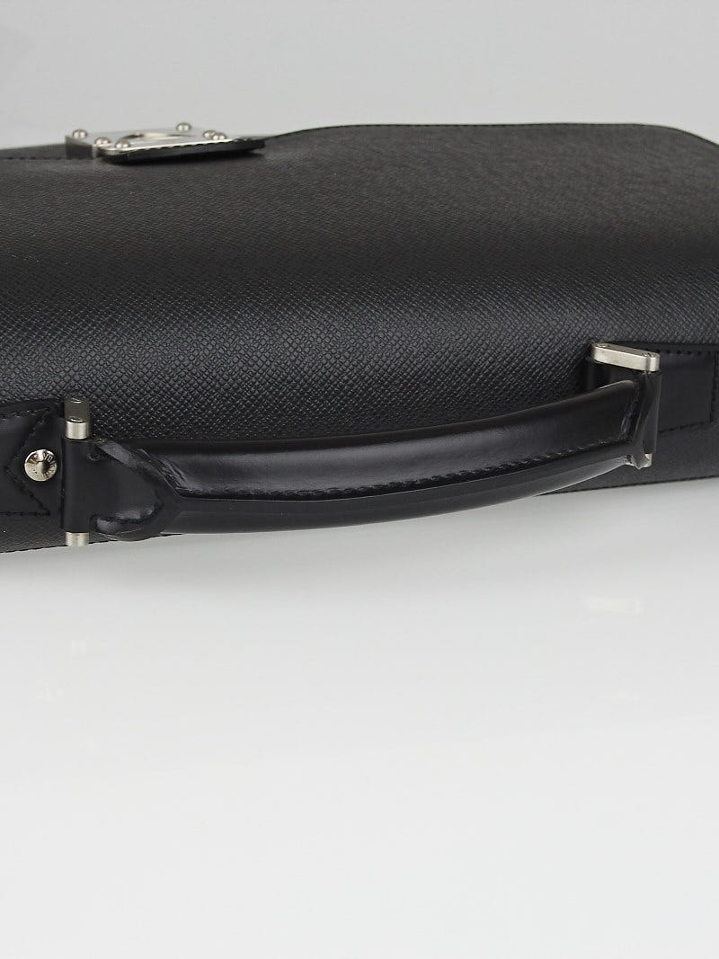 Louis Vuitton Men's Taiga & Monogram Robusto Briefcase w/Strap - Brown  Briefcases, Bags - LOU742637