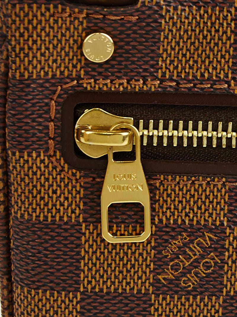 Louis Vuitton Damier Canvas Macao Wristlet Clutch Bag - Yoogi's Closet