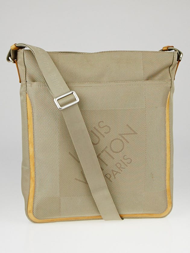 Louis Vuitton Sand Damier Geant Vertical Messenger Bag