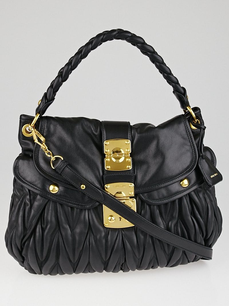 ☆韓国の人気☆【MIU MIU】☆MATELASSE hobo bag☆関税込☆ Miu Miu Black Matelasse Lambskin Leather Coffer Hobo Bag