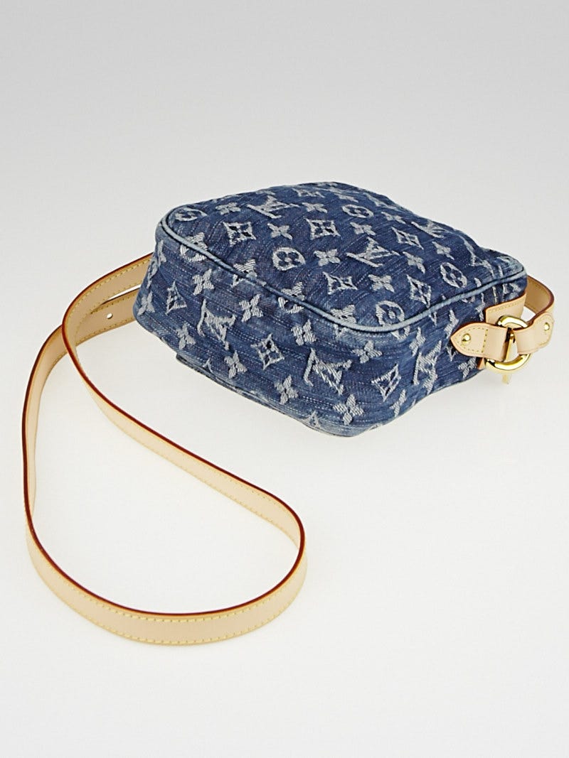 Louis Vuitton Blue Monogram Denim Camera Bag Leather Cloth ref.1022906 -  Joli Closet
