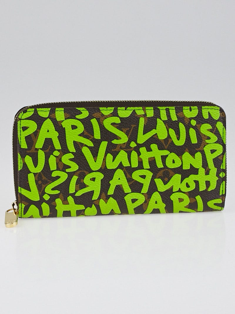 Louis Vuitton Limited Edition Very Green Graffiti Stephen Sprouse Zippy  Coin Purse - Yoogi's Closet