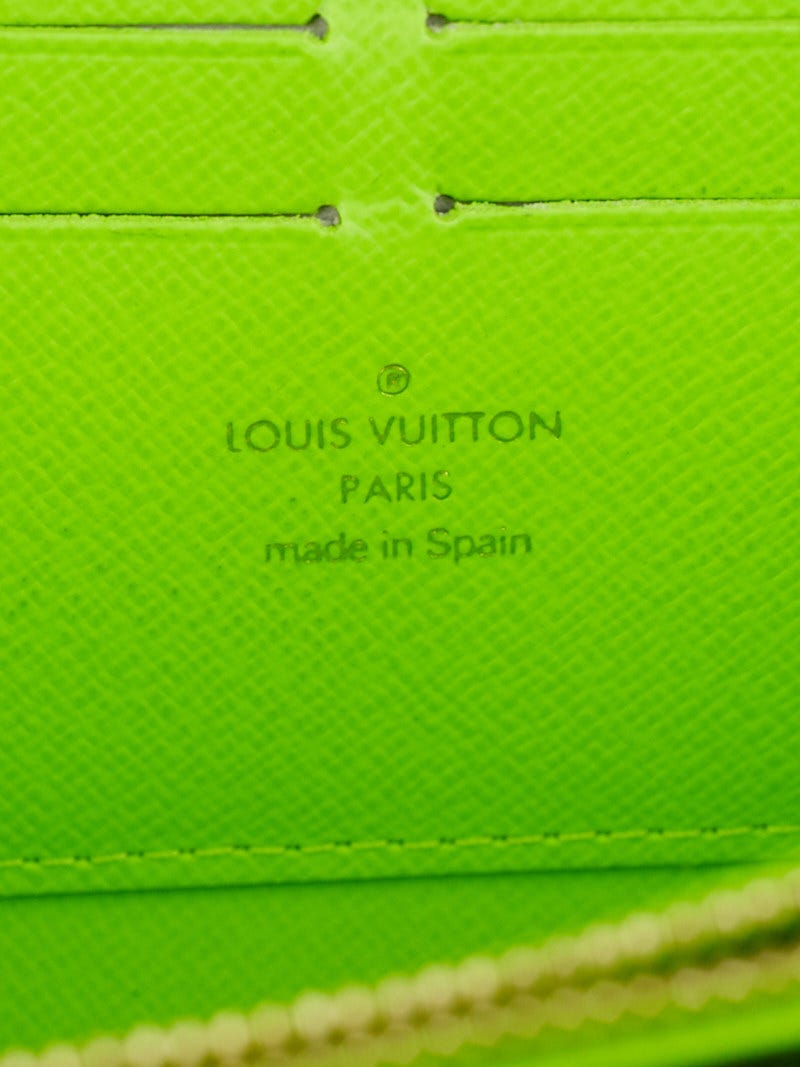 LOUIS VUITTON 早めに売り切りたいです LOUIS VUITTON 早めに売り切りたいです