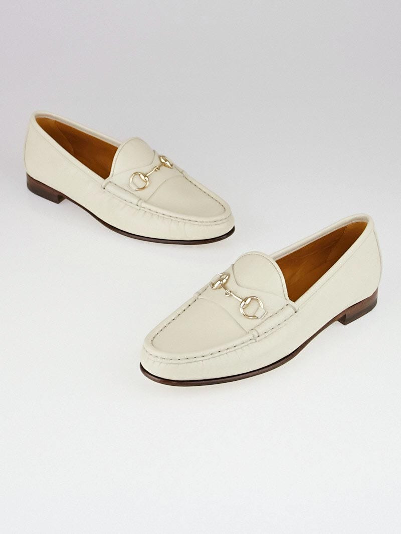 Beringstraat slijm herberg Gucci White Leather Clyde Horsebit Loafers Size 7.5/38 - Yoogi's Closet
