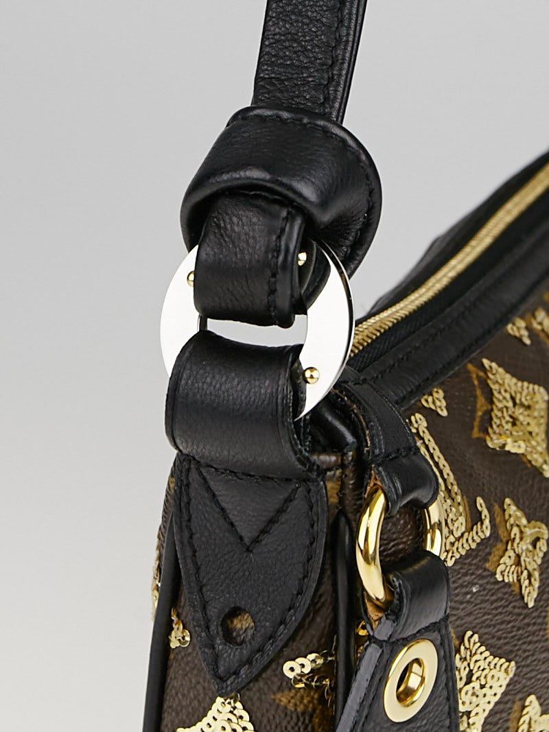 Louis Vuitton Limited Edition Gold Monogram Eclipse Pochette Accessories Bag  - Yoogi's Closet