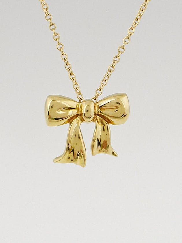 Auth Tiffany & Co. 18k Yellow Gold Bow Ribbon Pendant Necklace 16”