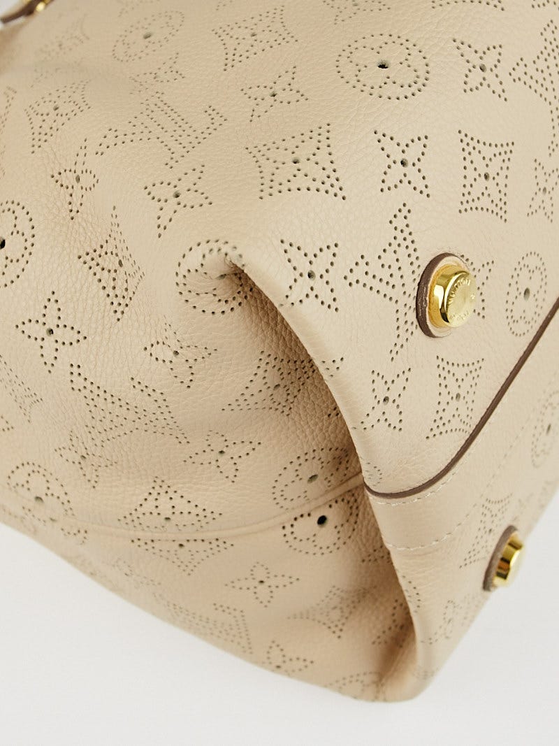 Louis Vuitton Off-White Monogram Mahina Cirrus PM Bag at 1stDibs