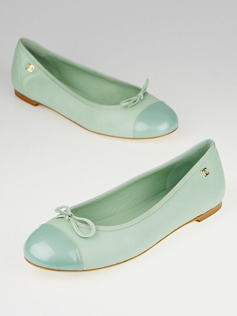 Light green deals flats