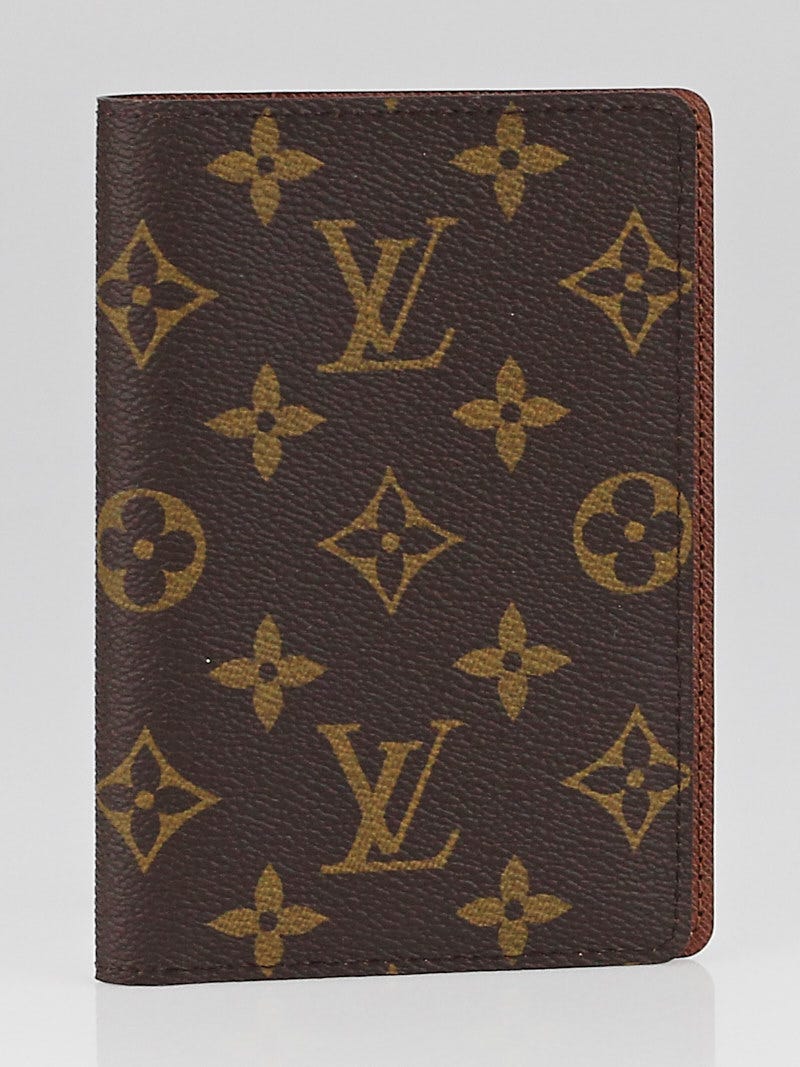 Louis Vuitton Monogram Canvas Passport Cover