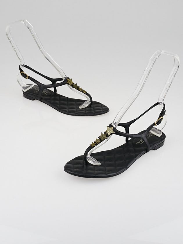 Chanel Black Leather Paris-Dallas Star T-Strap Thong Sandals Size 8/38.5