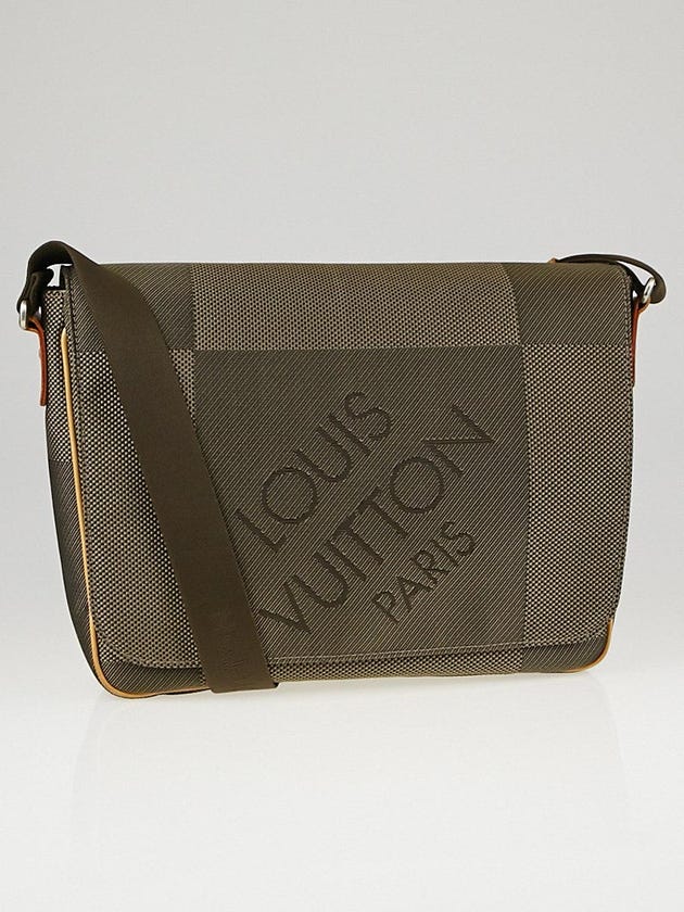 Louis Vuitton Terre Damier Geant Petit Messenger Bag